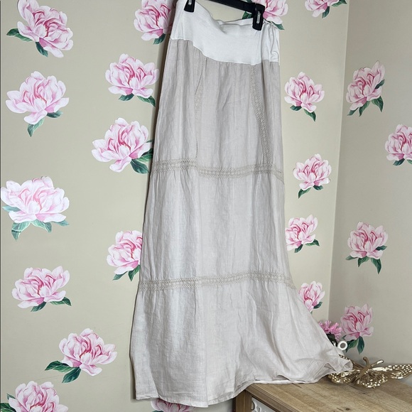 Elegant Beige Maxi Skirt.  V-47 - Picture 1 of 6
